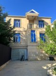 Masazırda 3 mərtəbəli 6 otaqlı həyət evi sahəsi 240 kv.m