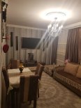Satılır 3 otaqlı köhnə tikili 60 m², Bakıxanov q.