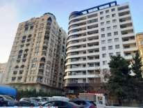 Satılır 3 otaqlı yeni tikili 170 m², Sahil m.